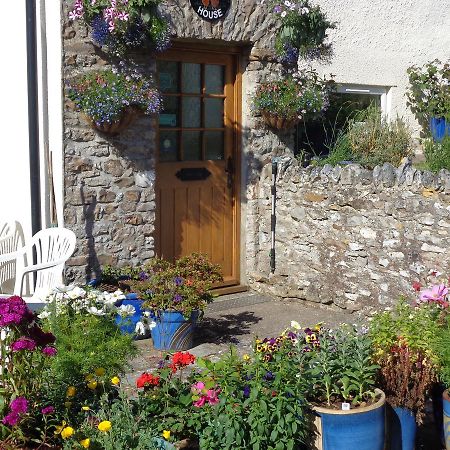 Lodge House B&B Buckland St Mary Eksteriør bilde