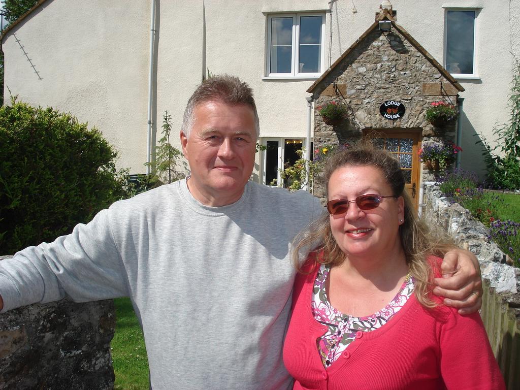 Lodge House B&B Buckland St Mary Eksteriør bilde